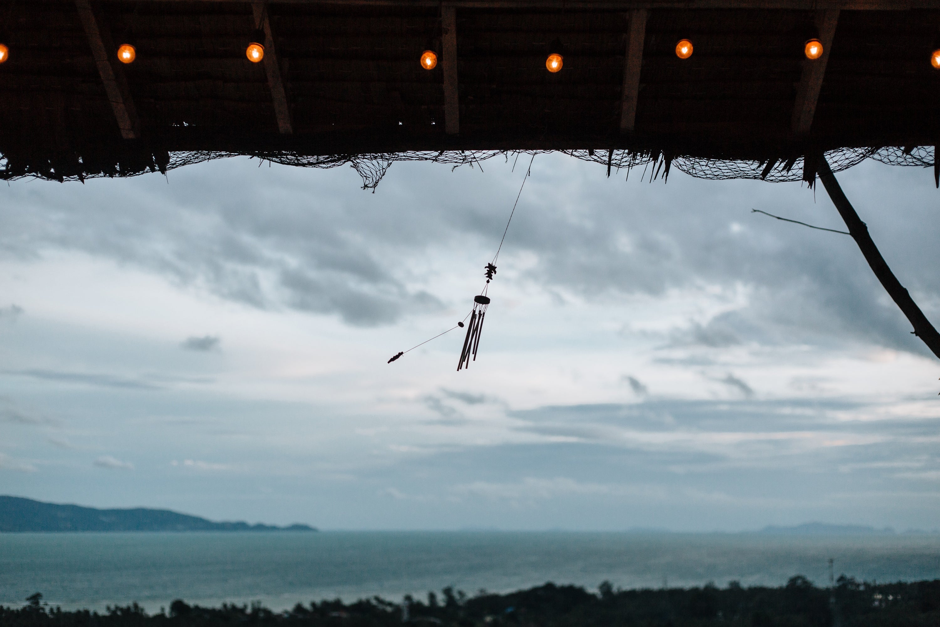 Hang Wind Chimes From Your Soffit: The Ultimate Guide - zgudb6x
